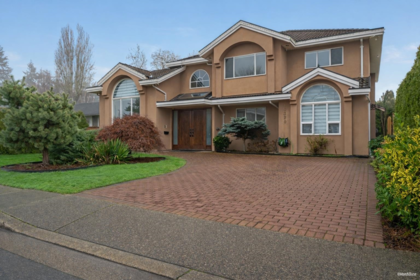 10320 Scotsdale Avenue, Richmond, BC, Richmond — Single Family Residence for sale
