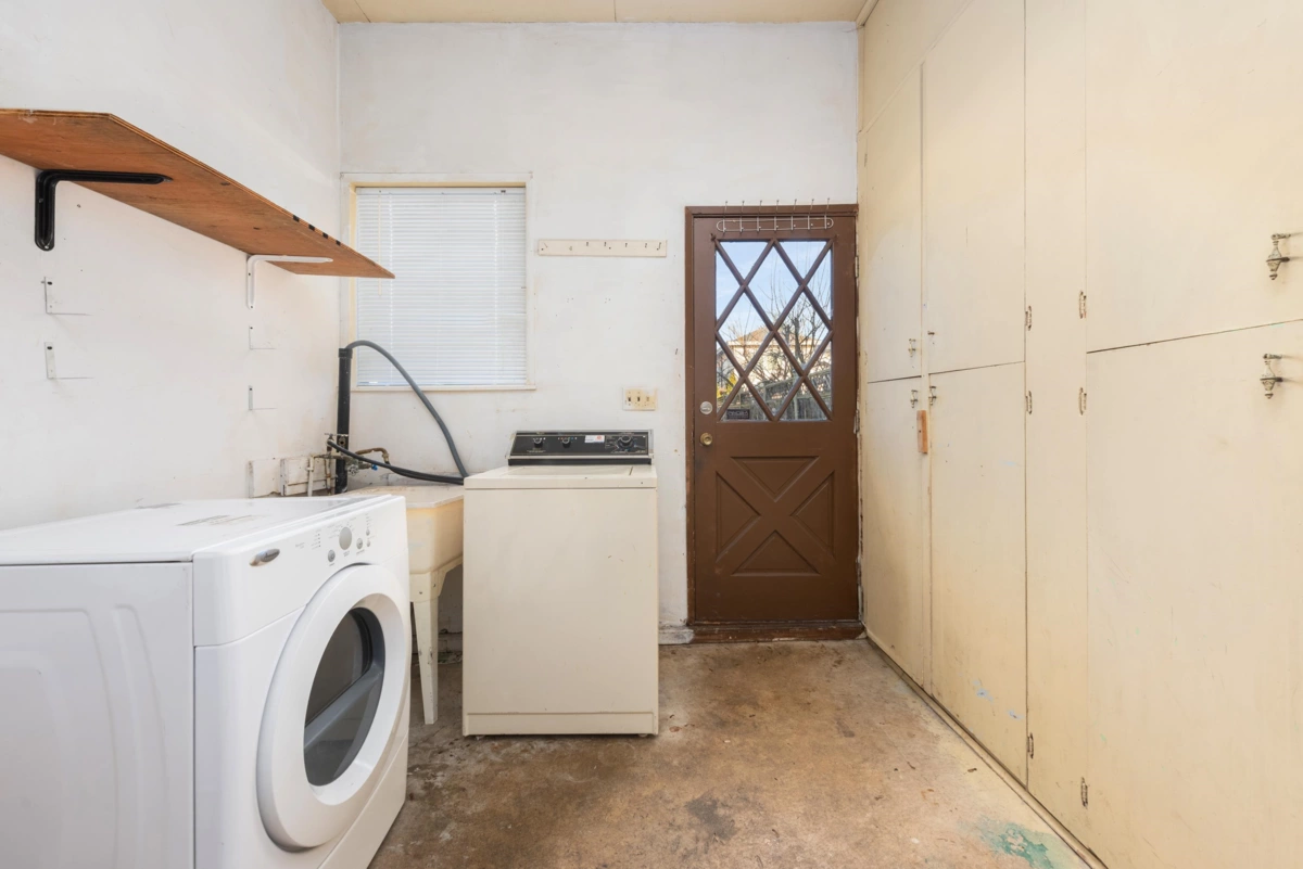 Hot Tub / Spa Photo of 10331 Finlayson Drive, Richmond, BC