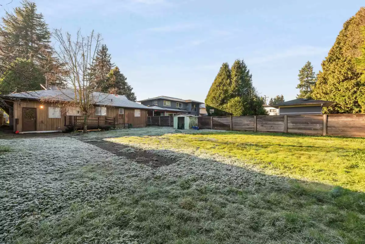 Walk-In Closet Photo of 10331 Finlayson Drive, Richmond, BC