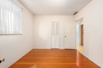 Entry Foyer Photo of 10331 Finlayson Drive, Richmond, BC