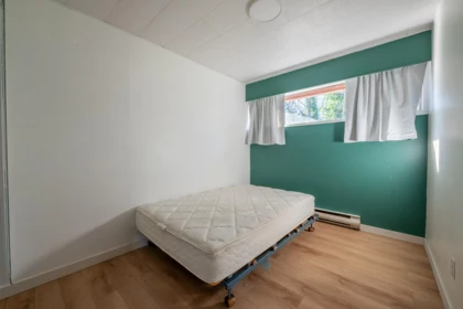 Bedroom 3 Photo of 1 24578 Lougheed Highway, Maple Ridge, BC