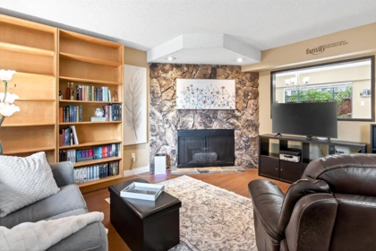Kitchen Island Photo of 830 Ingersoll Avenue, Coquitlam, BC