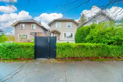 2779 W 13th Avenue, Vancouver, BC, Vancouver — Single Family Residence for sale