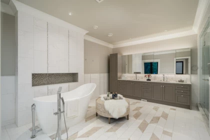 Laundry Room Photo of 13560 27 Avenue, Surrey, BC