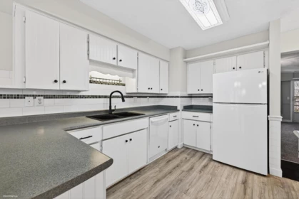 61 32959 George Ferguson Way, Abbotsford, BC, Abbotsford — Townhouse for sale
