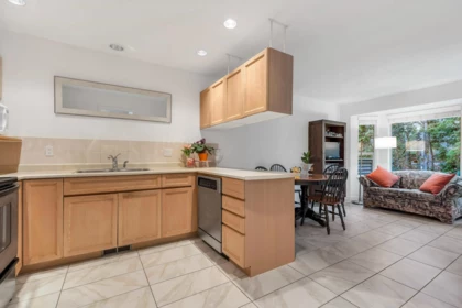 Basement Recreation Room Photo of 12 3634 Garibaldi Drive, North Vancouver, BC