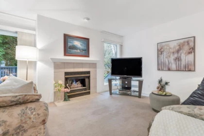 Kitchen Photo of 12 3634 Garibaldi Drive, North Vancouver, BC