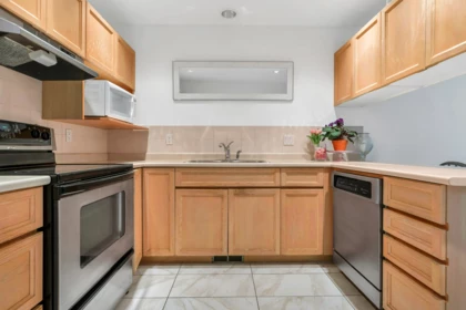 Office / Den Photo of 12 3634 Garibaldi Drive, North Vancouver, BC