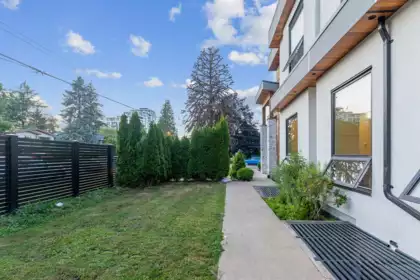 Aerial View of 1440 Maple Street, White Rock, BC