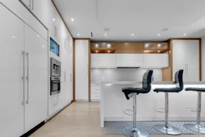 Kitchen Photo of 1440 Maple Street, White Rock, BC