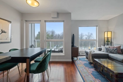 412 2891 E Hastings Street, Vancouver, BC, Vancouver — Apartment/Condo for sale