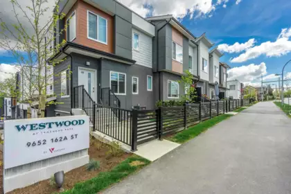 37 9652 162a Street, Surrey, BC, Fleetwood Tynehead — 3 bed townhouse for sale