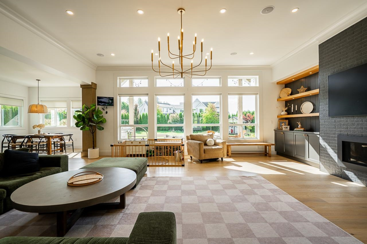 Family Room Photo of 1 23256 34a Avenue, Langley, BC