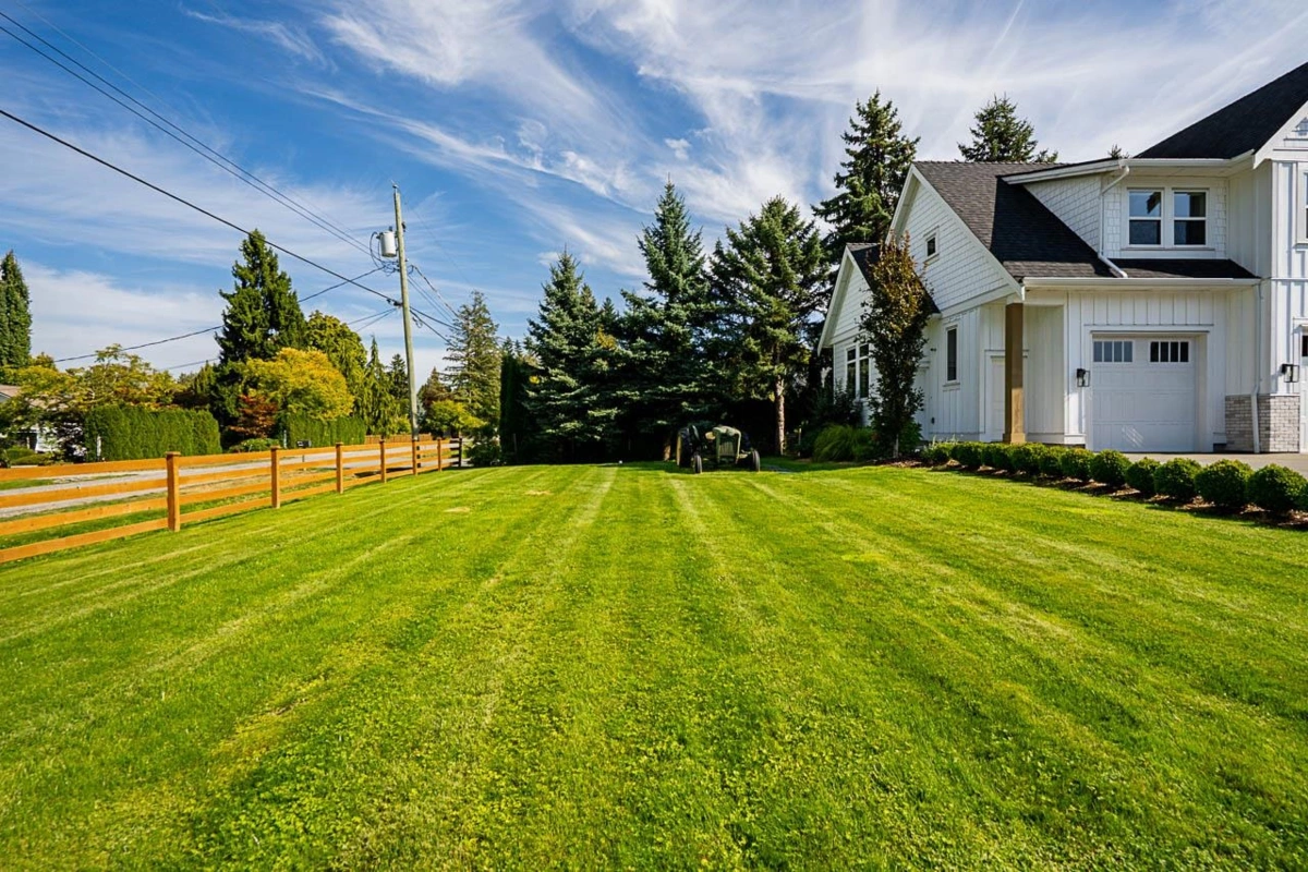 Neighborhood Park Photo Near 1 23256 34a Avenue, Langley, BC