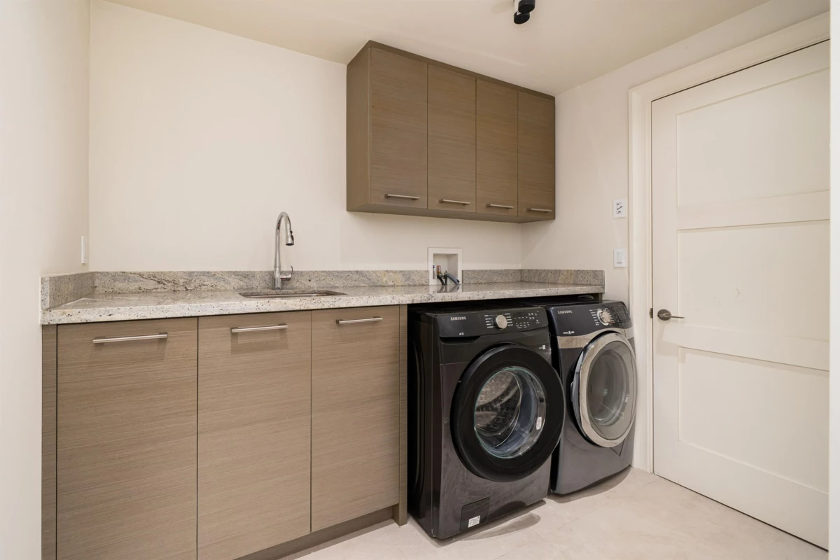 Neighborhood Park Photo Near 1461 W 47th Avenue, Vancouver, BC