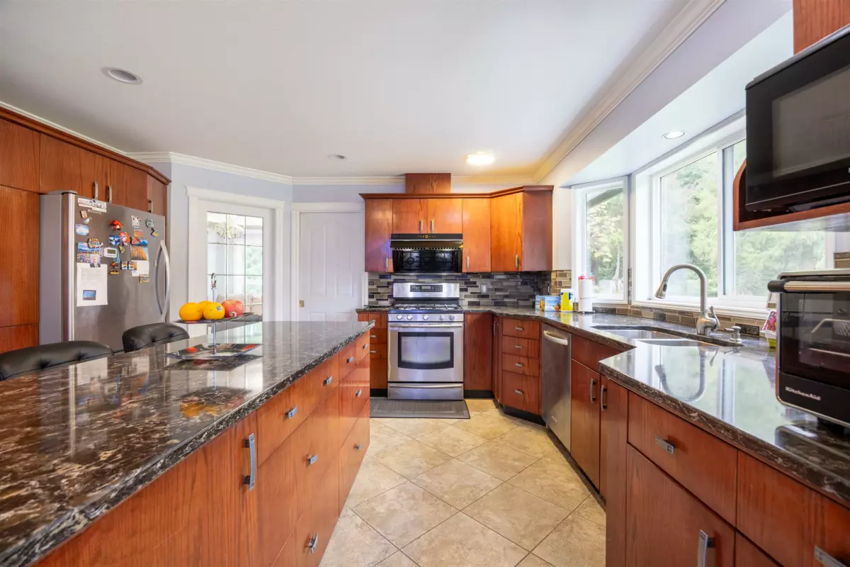 Bedroom 2 Photo of 13046 250 Street, Maple Ridge, BC