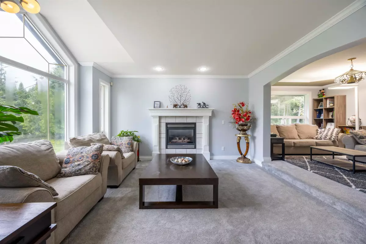 Kitchen Photo of 13046 250 Street, Maple Ridge, BC