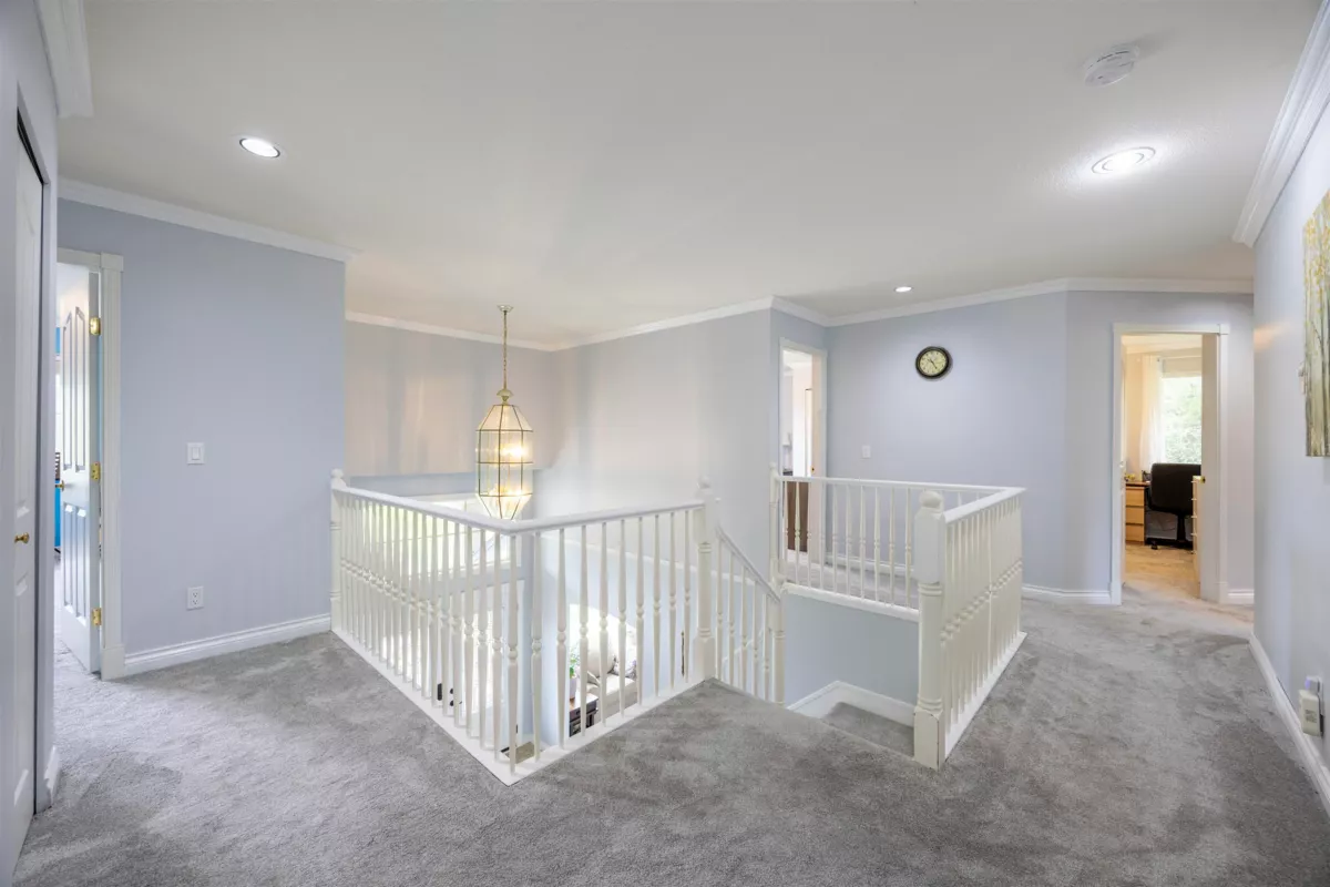 Loft / Bonus Room Photo of 13046 250 Street, Maple Ridge, BC