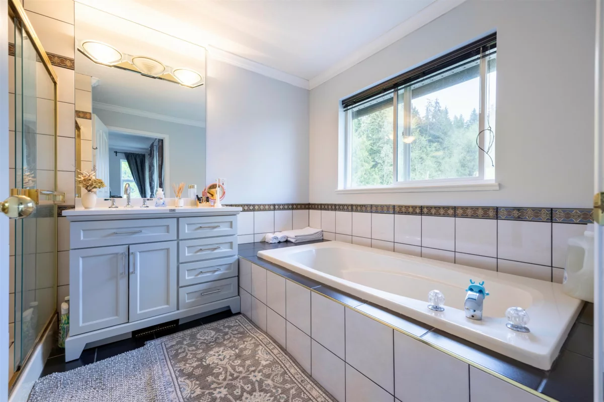 Mudroom Photo of 13046 250 Street, Maple Ridge, BC