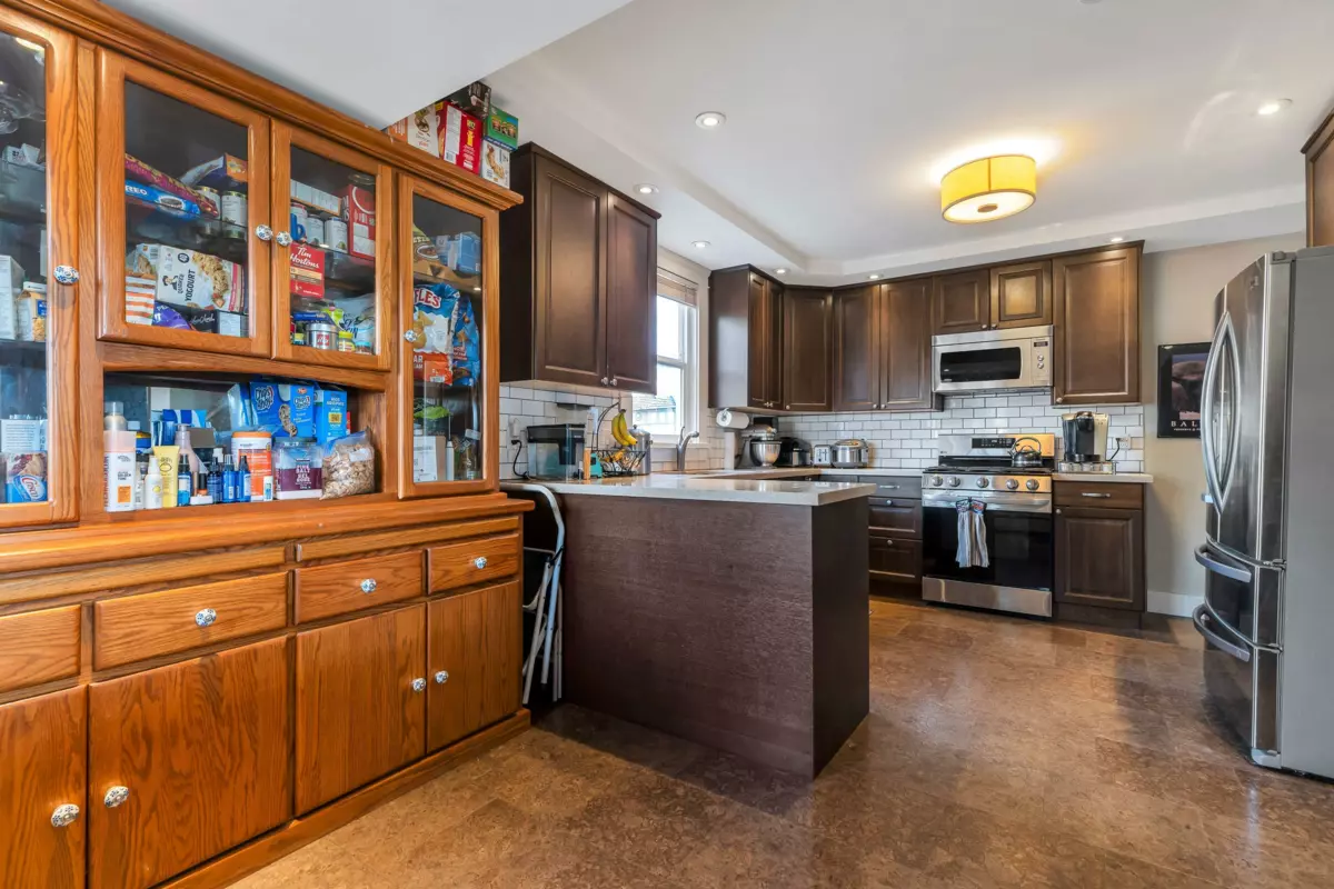 Loft / Bonus Room Photo of 125 N Gilmore Avenue, Burnaby, BC