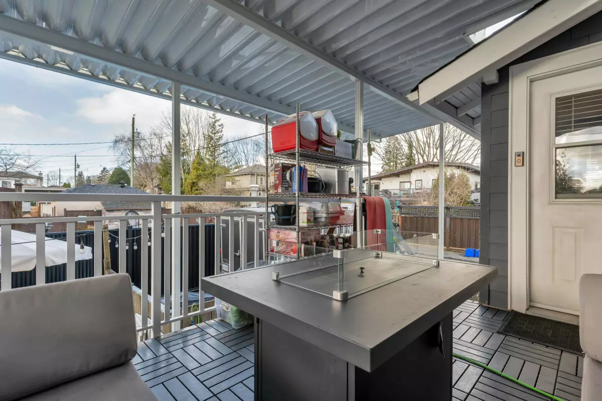 Neighborhood Park Photo Near 125 N Gilmore Avenue, Burnaby, BC