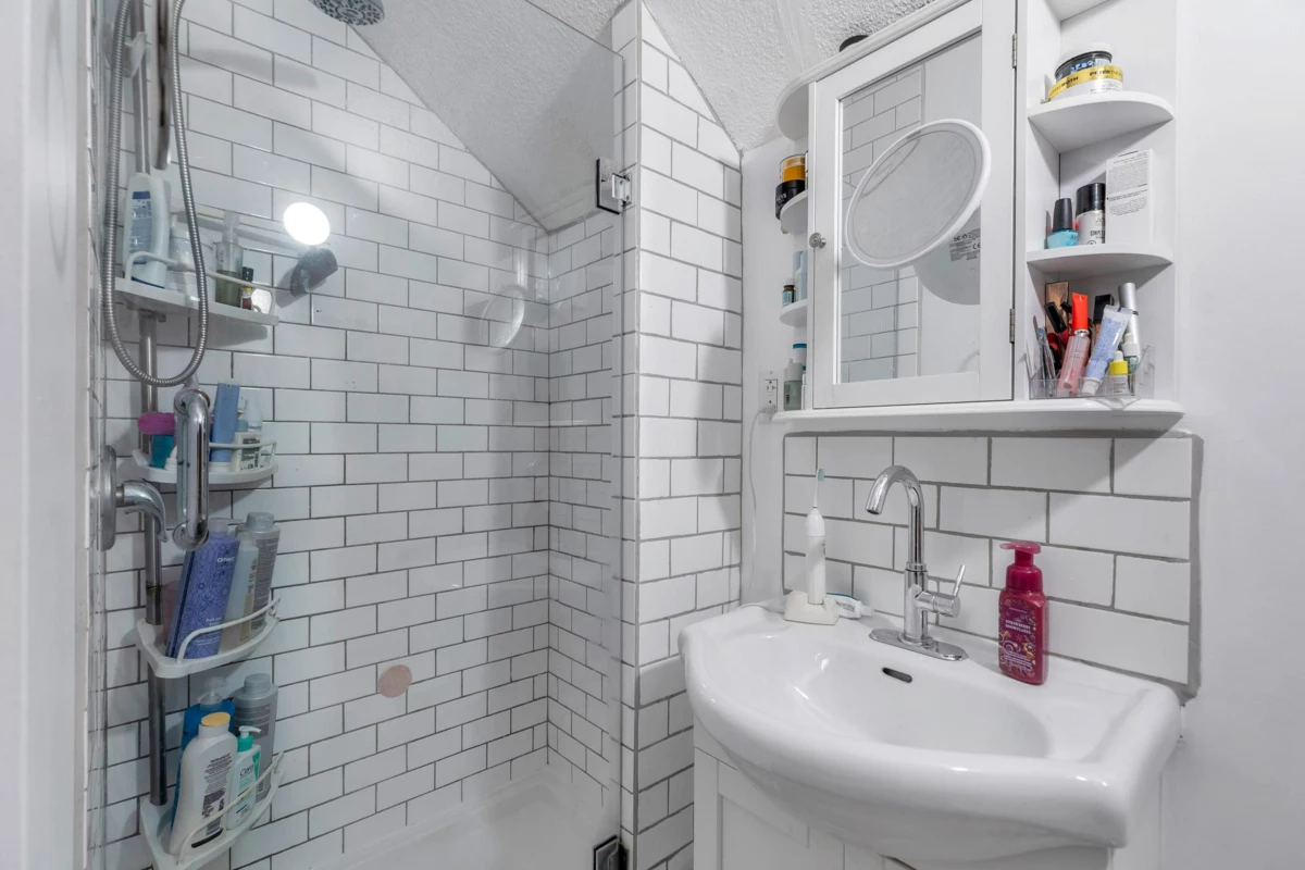 Outdoor Patio Photo of 125 N Gilmore Avenue, Burnaby, BC