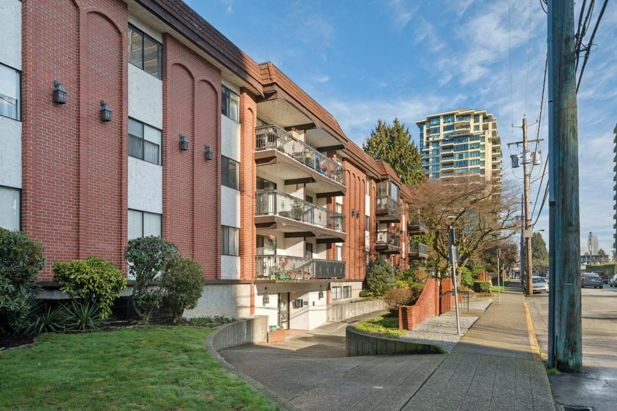 Laundry Room Photo of 208 707 Hamilton Street, New Westminster, BC