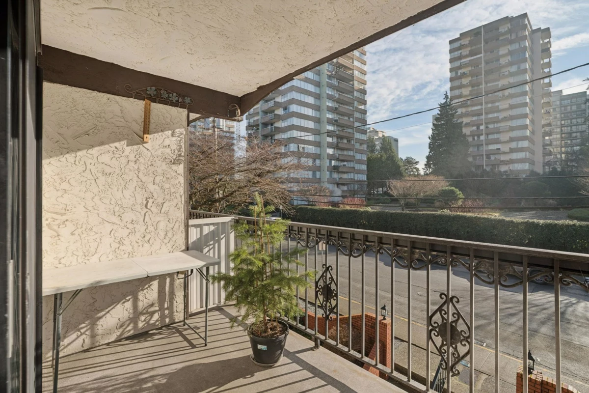 Loft / Bonus Room Photo of 208 707 Hamilton Street, New Westminster, BC