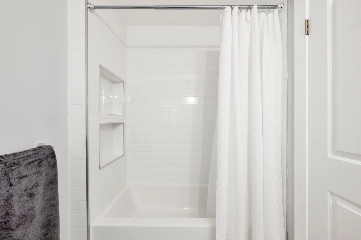 Entry Foyer Photo of 15 9045 Walnut Grove Drive, Langley, BC