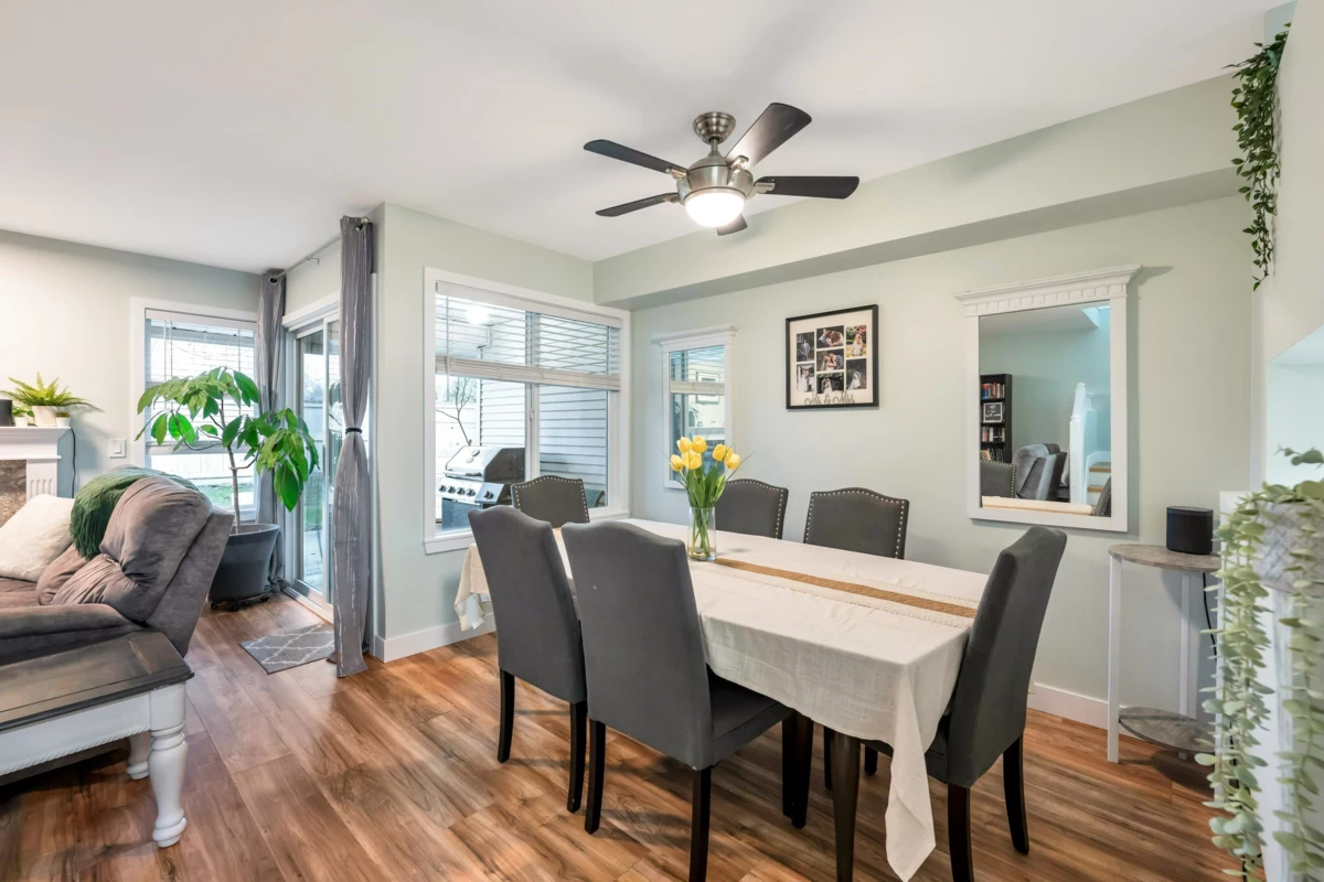 Guest Bathroom Photo of 15 9045 Walnut Grove Drive, Langley, BC