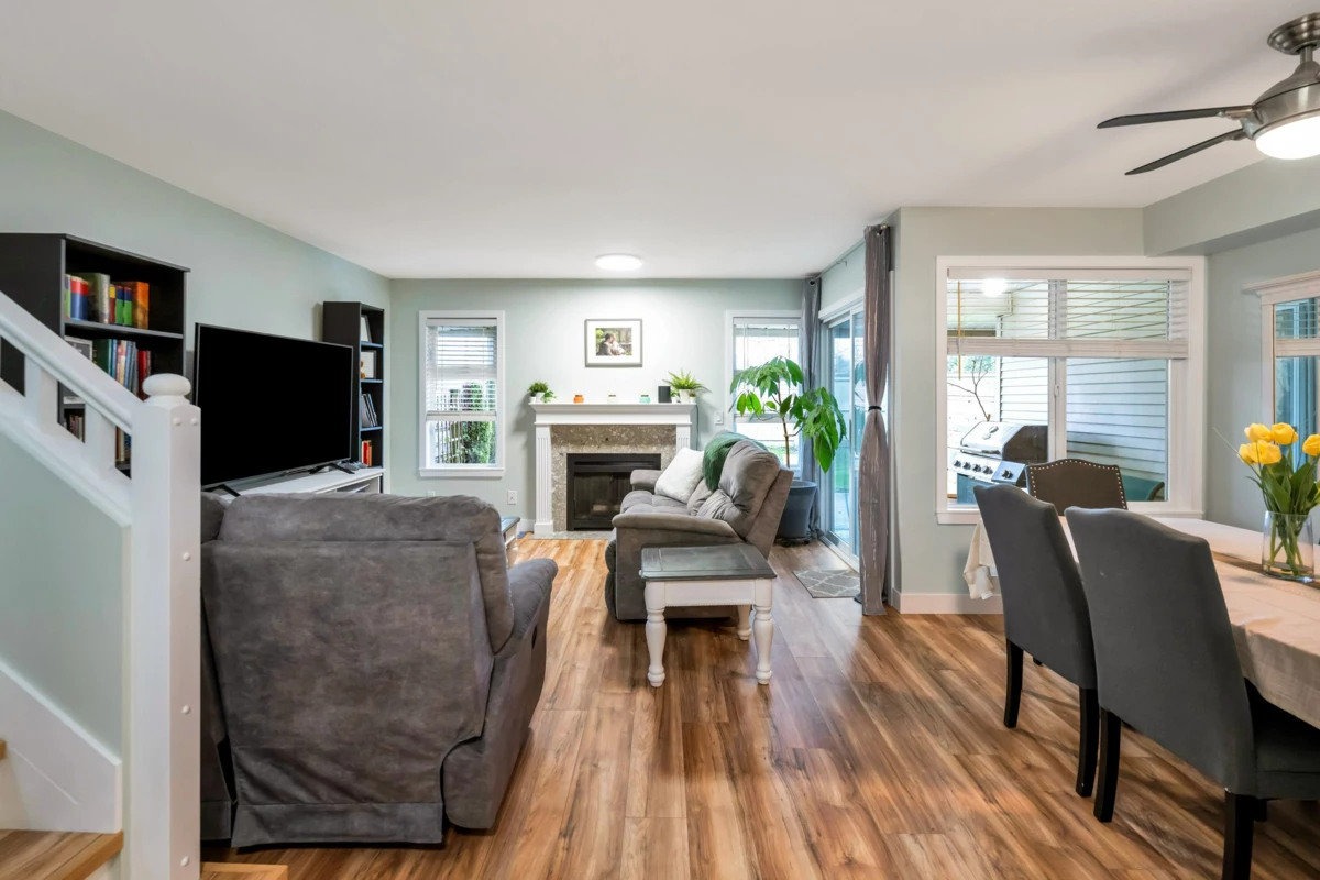 Kitchen Photo of 15 9045 Walnut Grove Drive, Langley, BC
