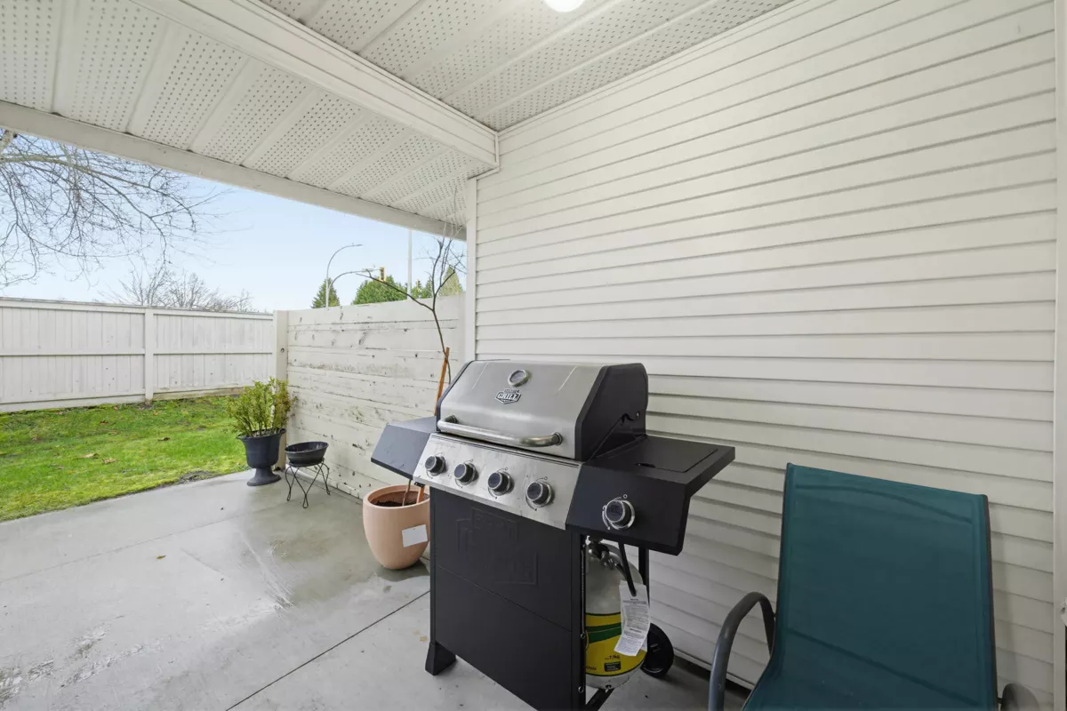 Swimming Pool Photo of 15 9045 Walnut Grove Drive, Langley, BC