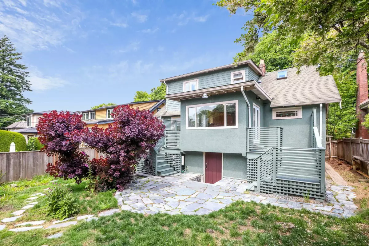 Backyard Photo of 3962 W 22nd Avenue, Vancouver, BC