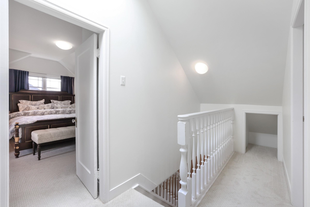 Guest Bathroom Photo of 3962 W 22nd Avenue, Vancouver, BC