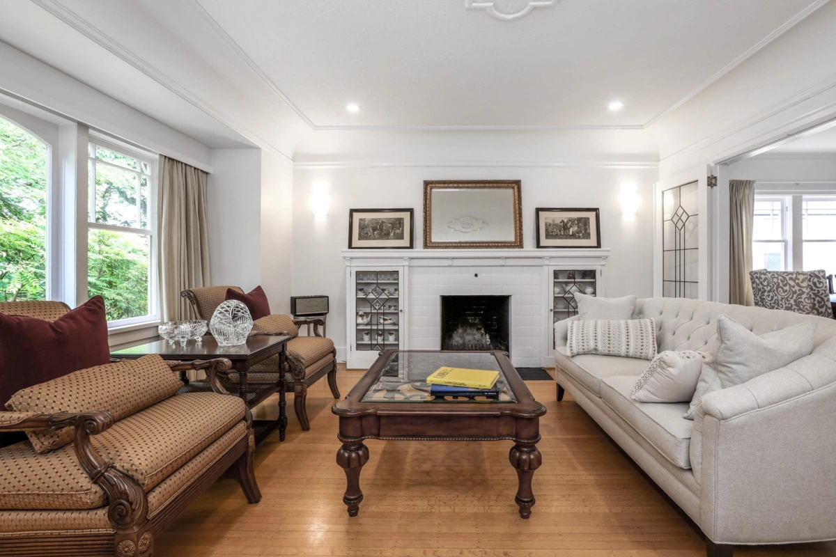 Living Room Photo of 3962 W 22nd Avenue, Vancouver, BC
