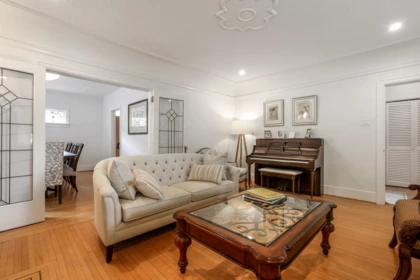 3962 W 22nd Avenue, Vancouver, BC