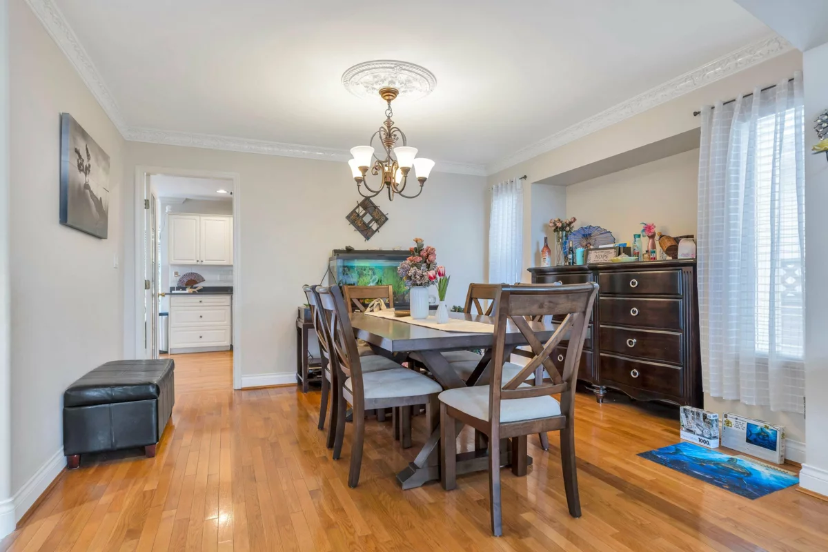 Breakfast Nook Photo of 11071 160a Street, Surrey, BC