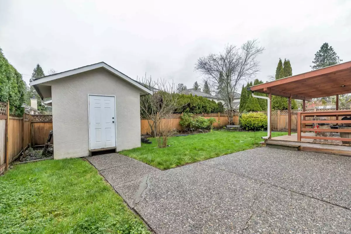 Community Amenities Photo (Clubhouse) of 11071 160a Street, Surrey, BC