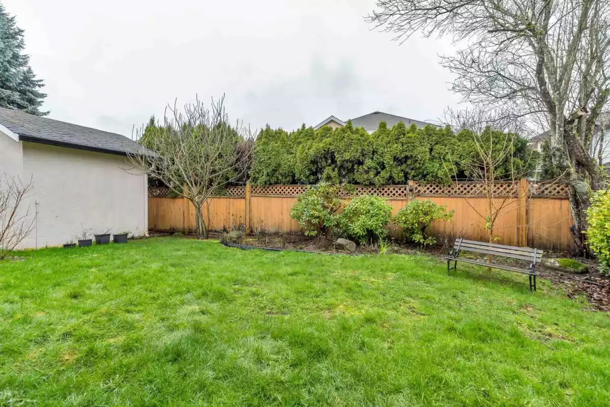 Fitness Center Photo Near 11071 160a Street, Surrey, BC