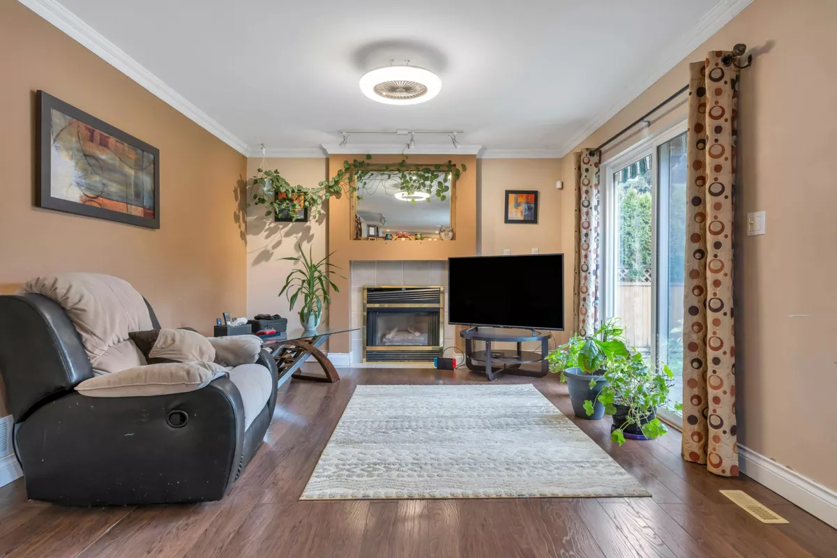 Pantry Photo of 11071 160a Street, Surrey, BC