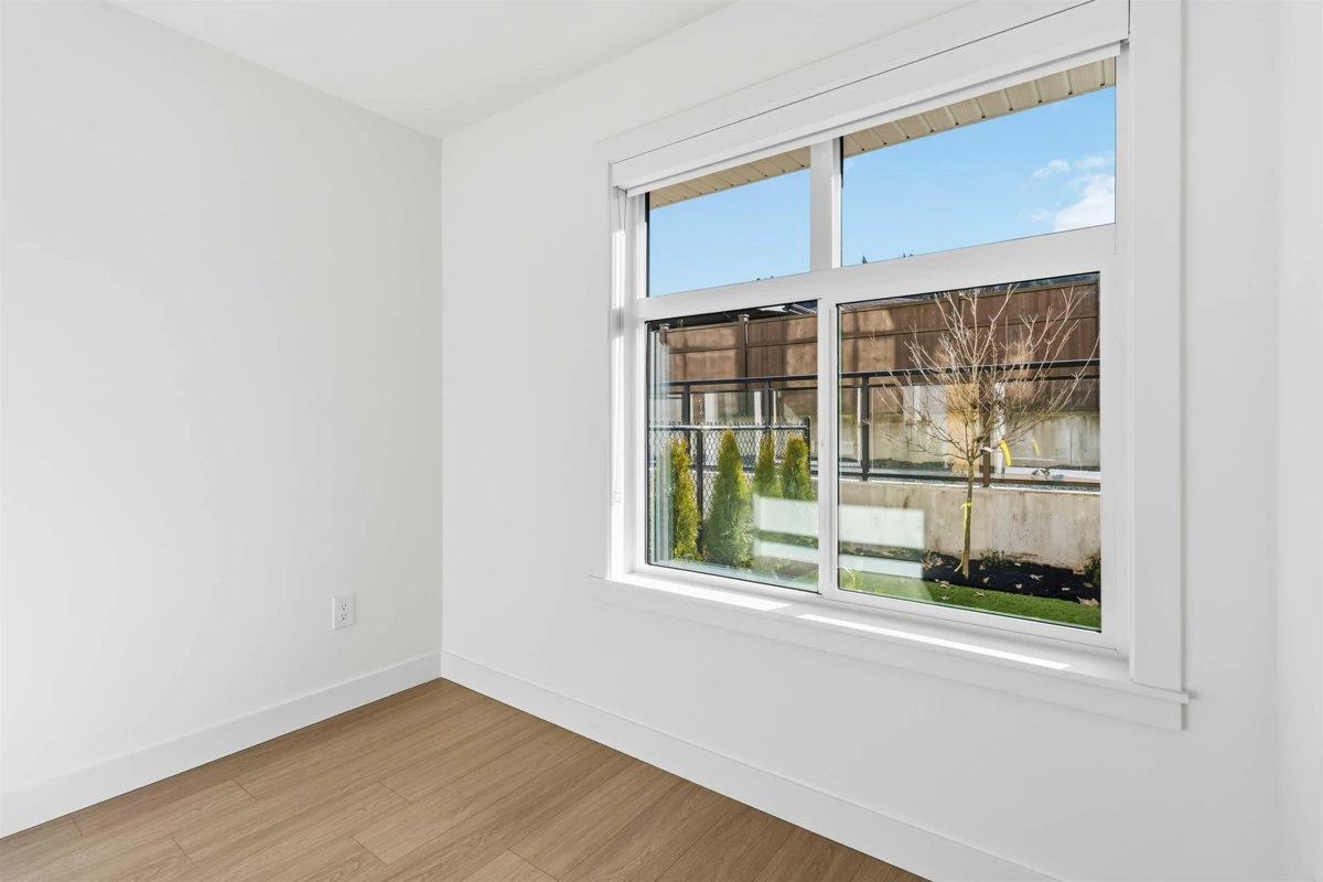 Family Room Photo of 215 46150 Thomas Road, Chilliwack, BC