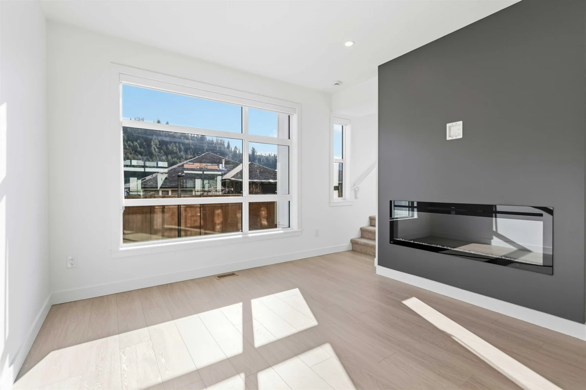 Kitchen Island Photo of 215 46150 Thomas Road, Chilliwack, BC