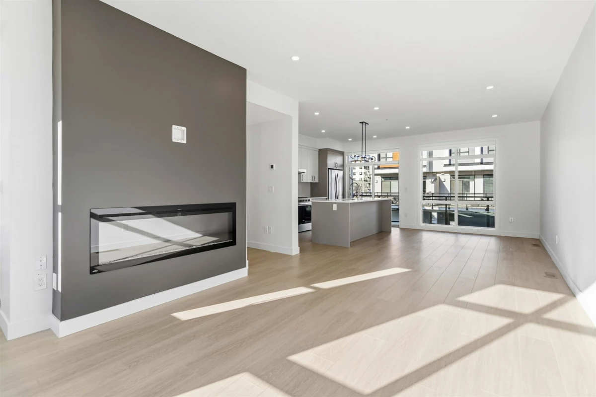 Kitchen Photo of 215 46150 Thomas Road, Chilliwack, BC