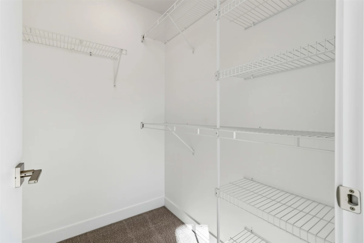 Laundry Room Photo of 215 46150 Thomas Road, Chilliwack, BC