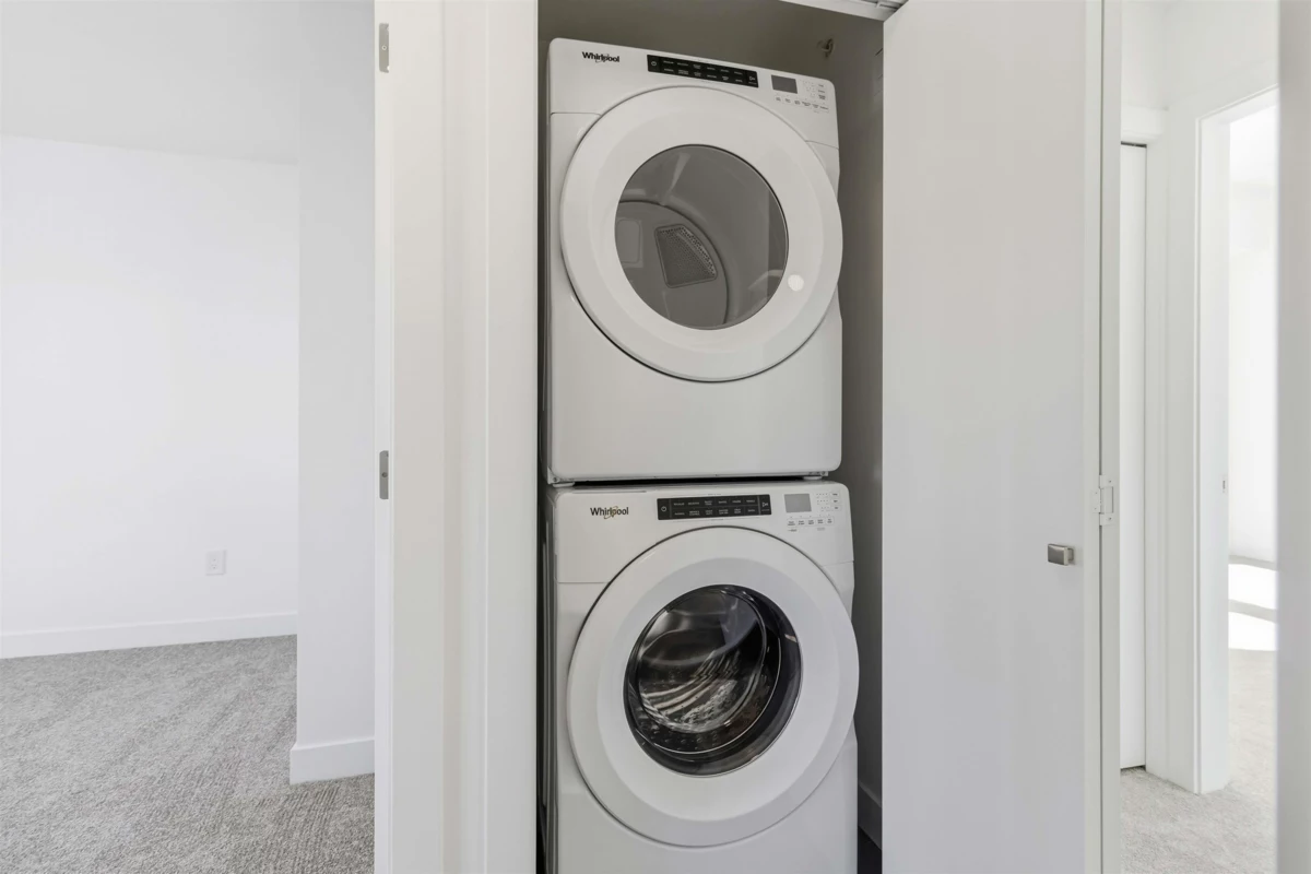 Mudroom Photo of 215 46150 Thomas Road, Chilliwack, BC