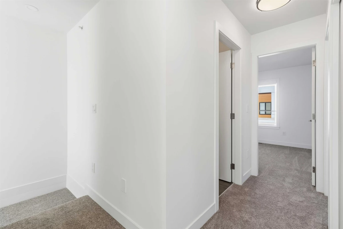 Outdoor Patio Photo of 215 46150 Thomas Road, Chilliwack, BC