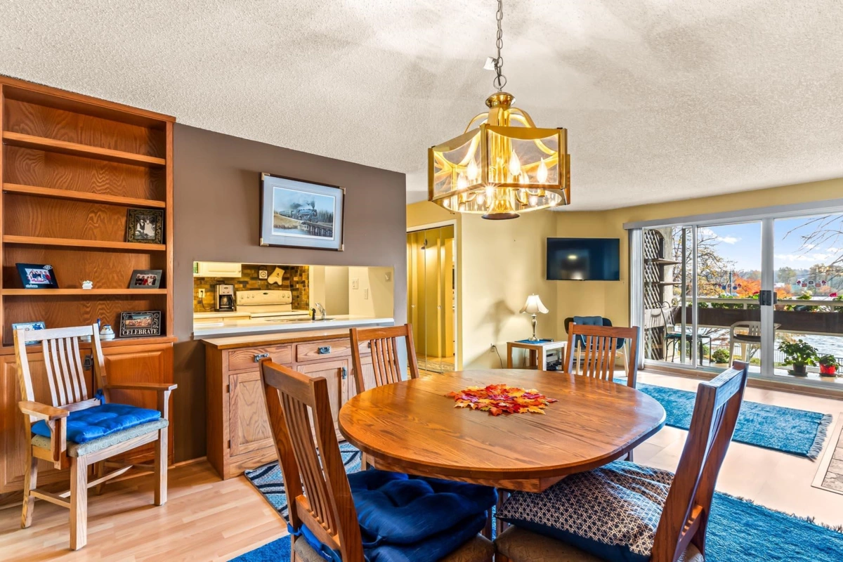 Dining Area Photo of 210 5 K De K Court, New Westminster, BC