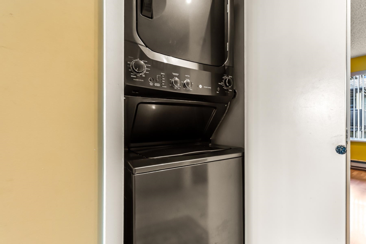 Loft / Bonus Room Photo of 210 5 K De K Court, New Westminster, BC