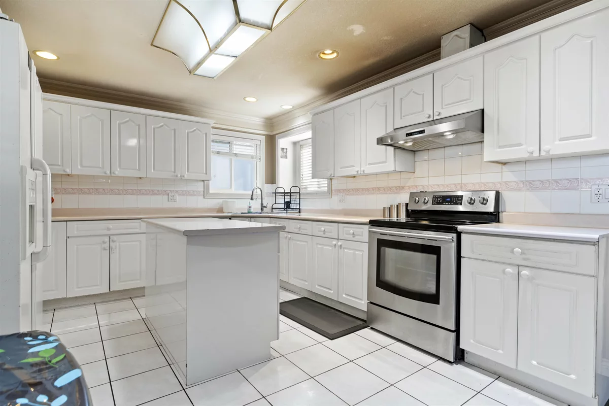 Pantry Photo of 12865 63a Avenue, Surrey, BC