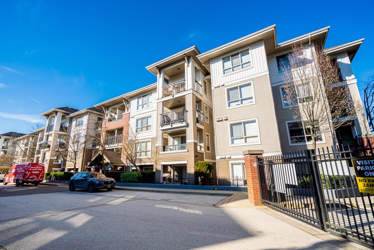Exterior Rear Photo of E104 8929 202 Street, Langley, BC